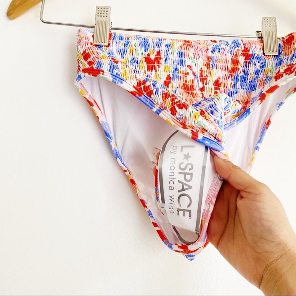 L’space Barlette Bikini Bottom in Flowers Forever Nwot $110 - Picture 5 of 7
